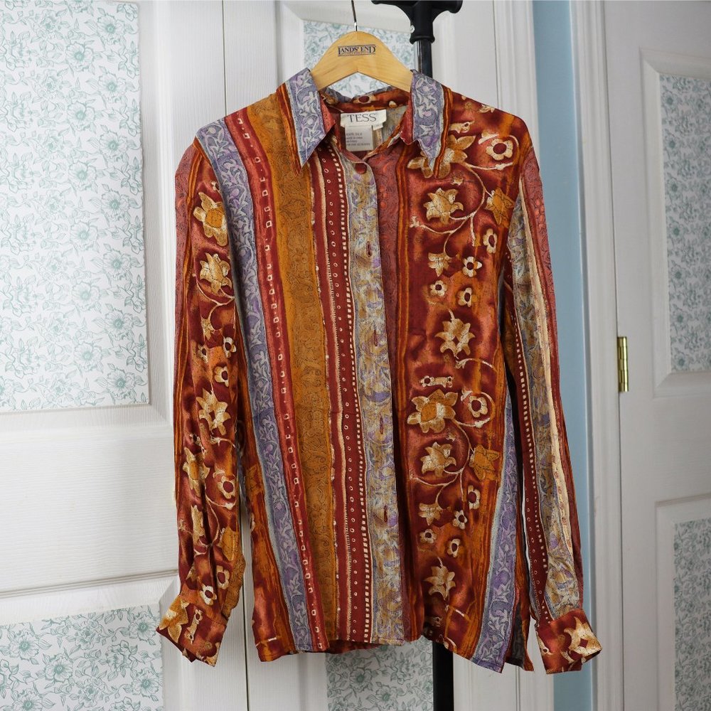 Vintage 100% silk long sleeve blouse